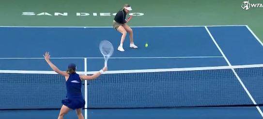 斯瓦泰克豪取赛季第8冠，夺冠后却为何道歉？